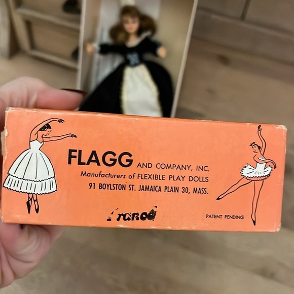 Vintage Flagg International Doll France Original Box 8” Tall Flexible Play Dolls - Picture 10 of 11